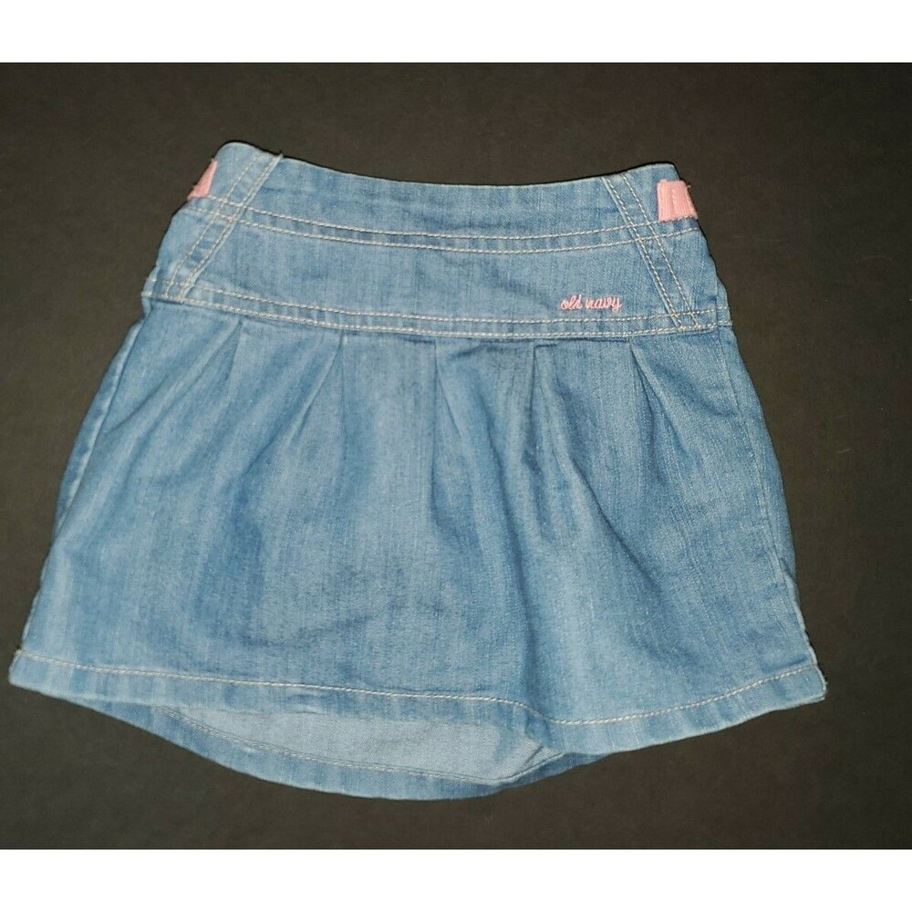Girl's Old Navy 12-18 months jean skirt